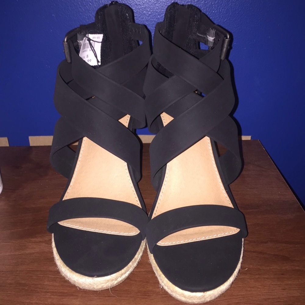 Strappy black wedges